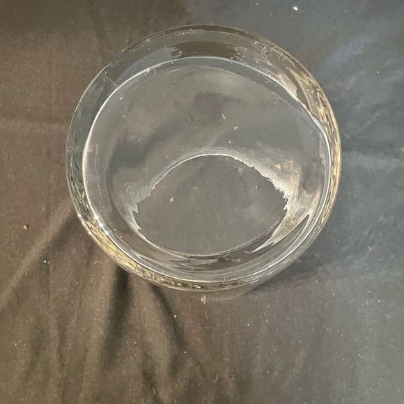 Clear Glass Cylinder Vase - Picture 3 of 4